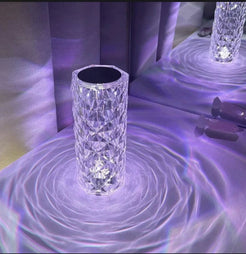 Lampă de masă LED RGB cu telecomandă – 16 culori pentru o atmosferă de poveste