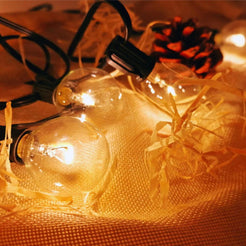 Ghirlandă Luminoasă 10 LED-uri, 5 Metri – Decor Elegant pentru Sărbători și Evenimente